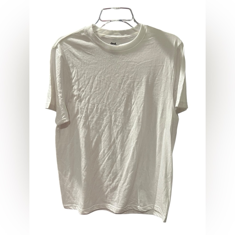 Deal Worthy White Short Sleeve Basic Tee Size M
